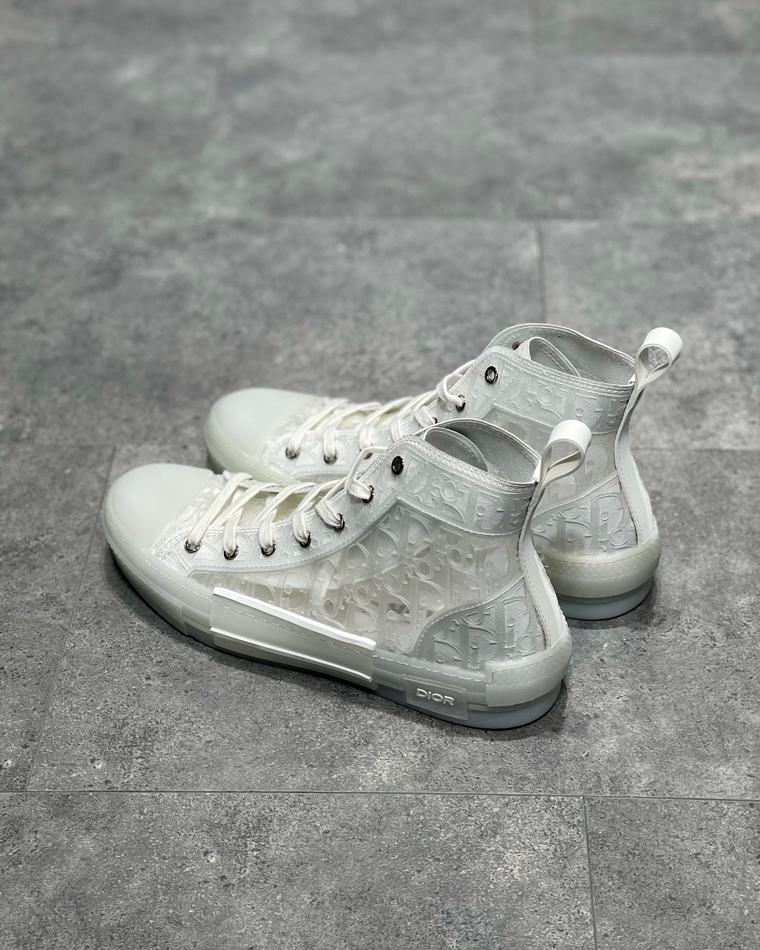 CD B23 SNEAKERS