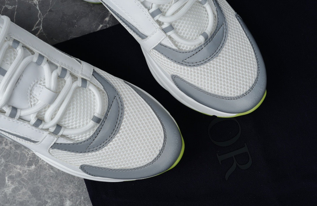 CD B22 SNEAKERS