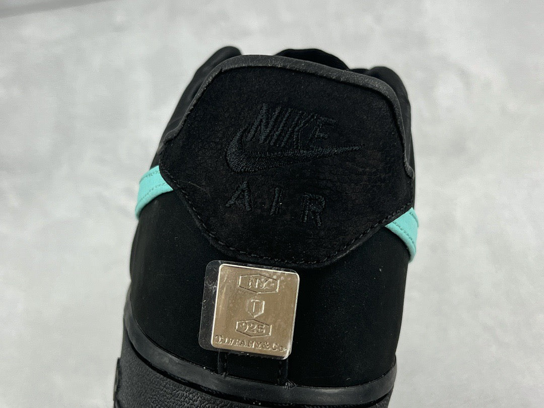 NIKE x TIFFANY AIR FORCE