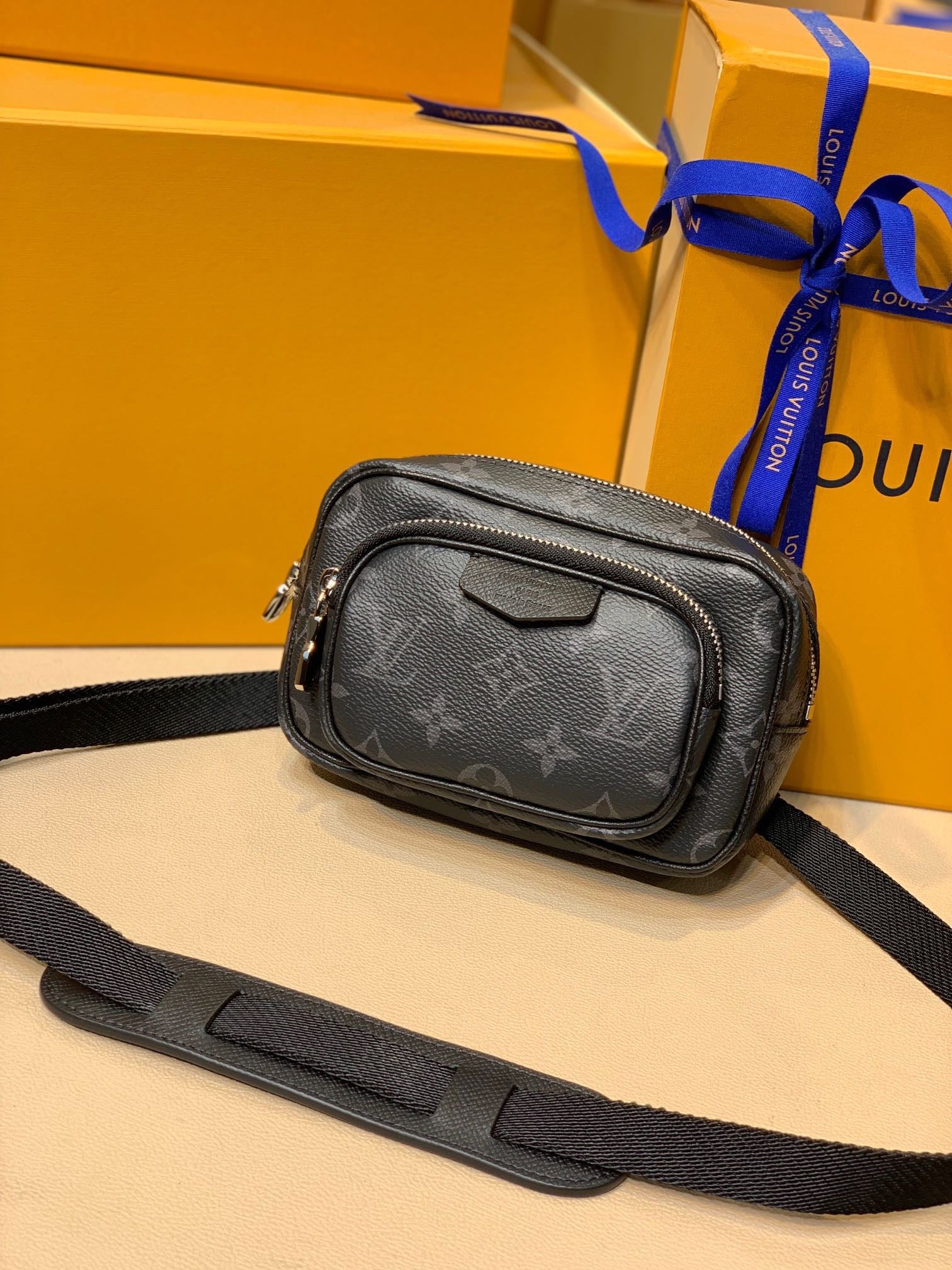 LOU OUTDOOR POUCH