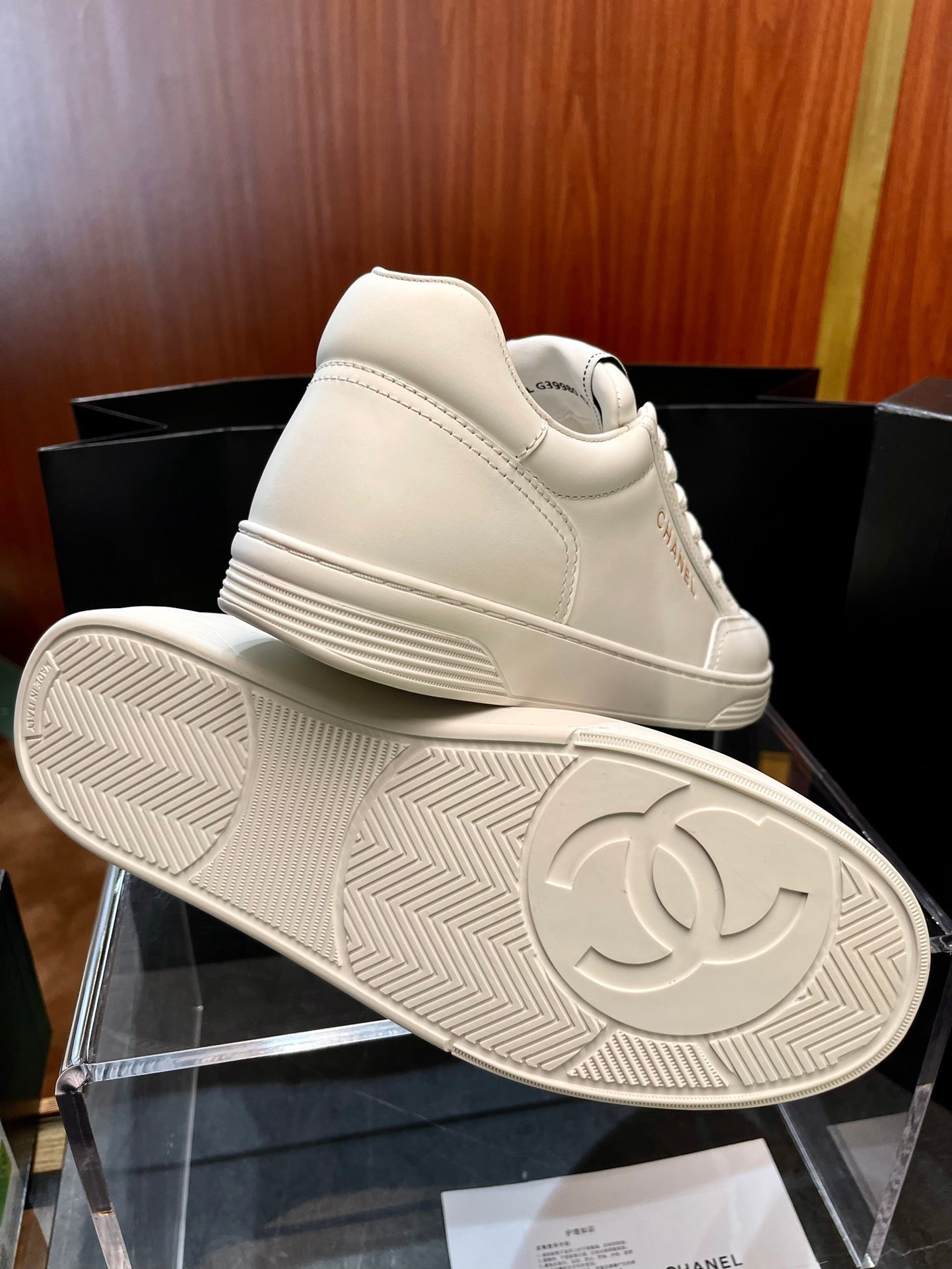 CC SNEAKERS