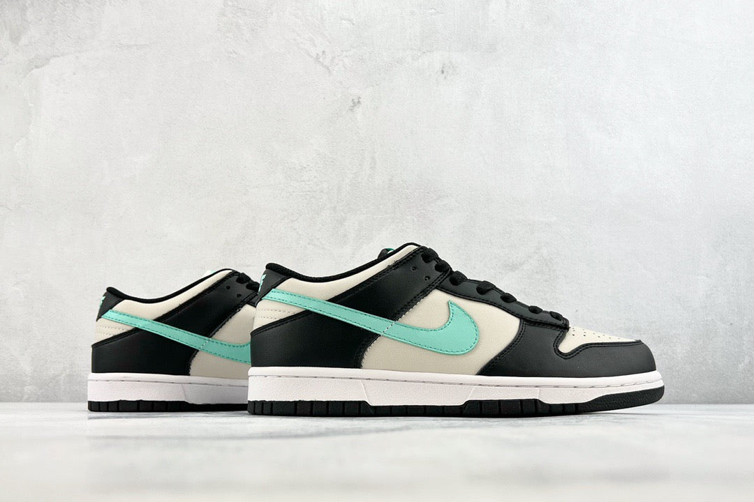 DUNK LOW TROPICAL TWIST