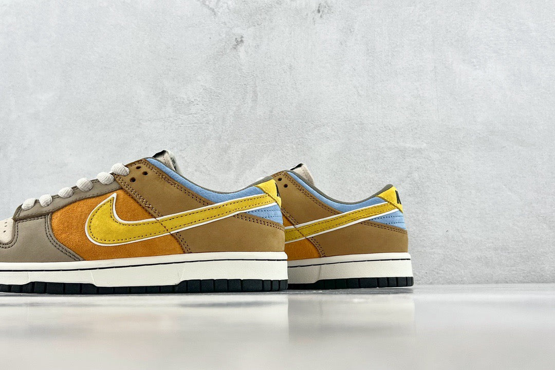 DUNK LOW x OTOMO KATUSHIRO
