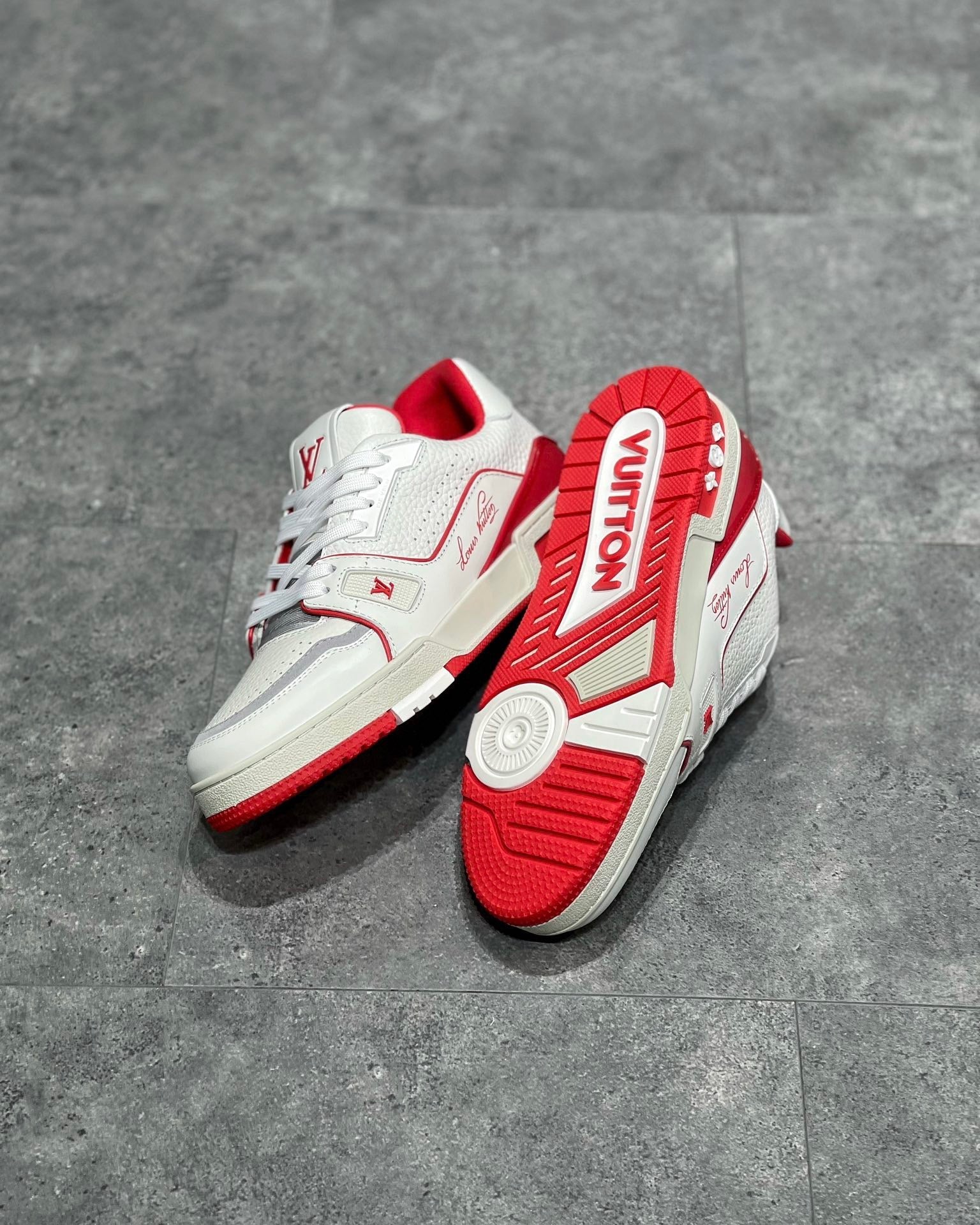 LOU TRAINERS