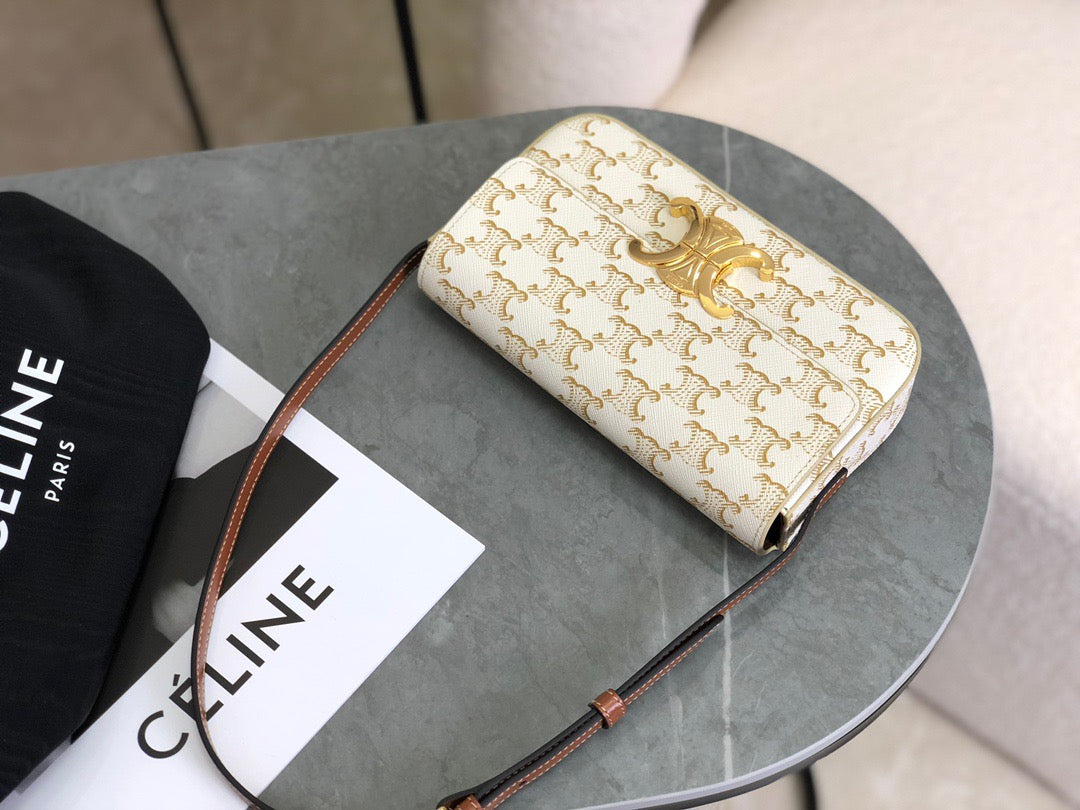 CEL TRIOMPHE SHOULDER BAG