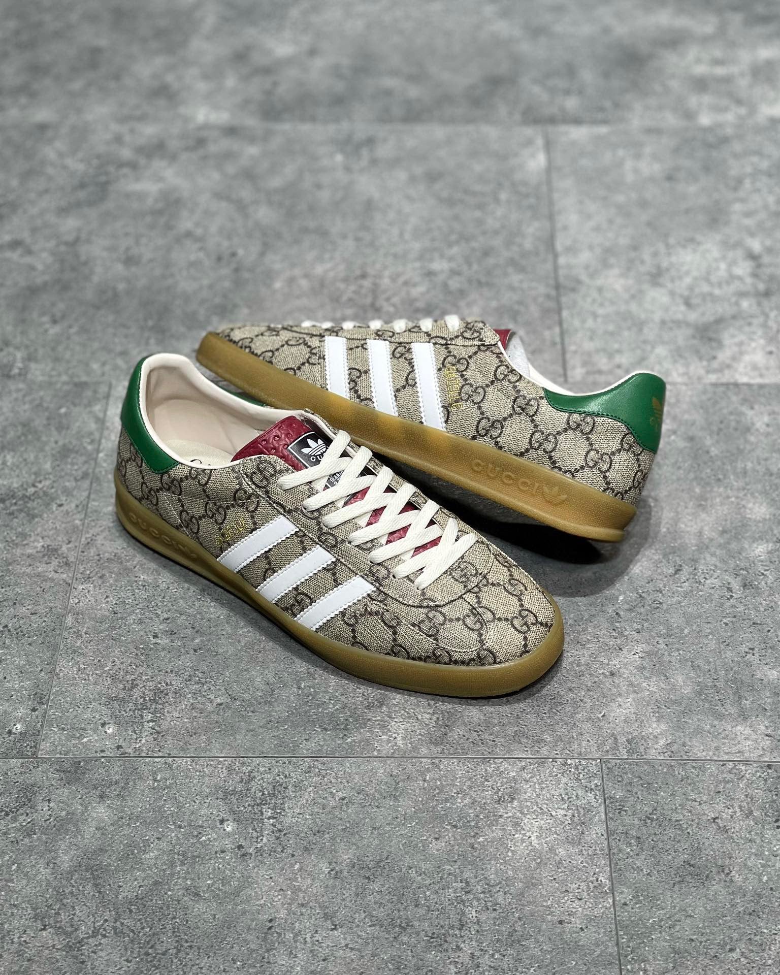 GG x ADID GAZELLE SNEAKER
