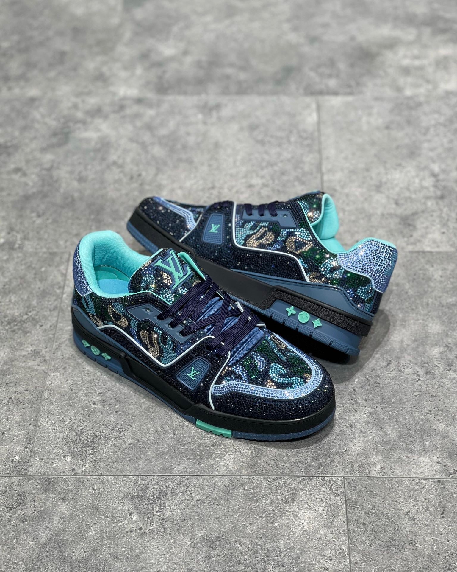 LOU TRAINERS