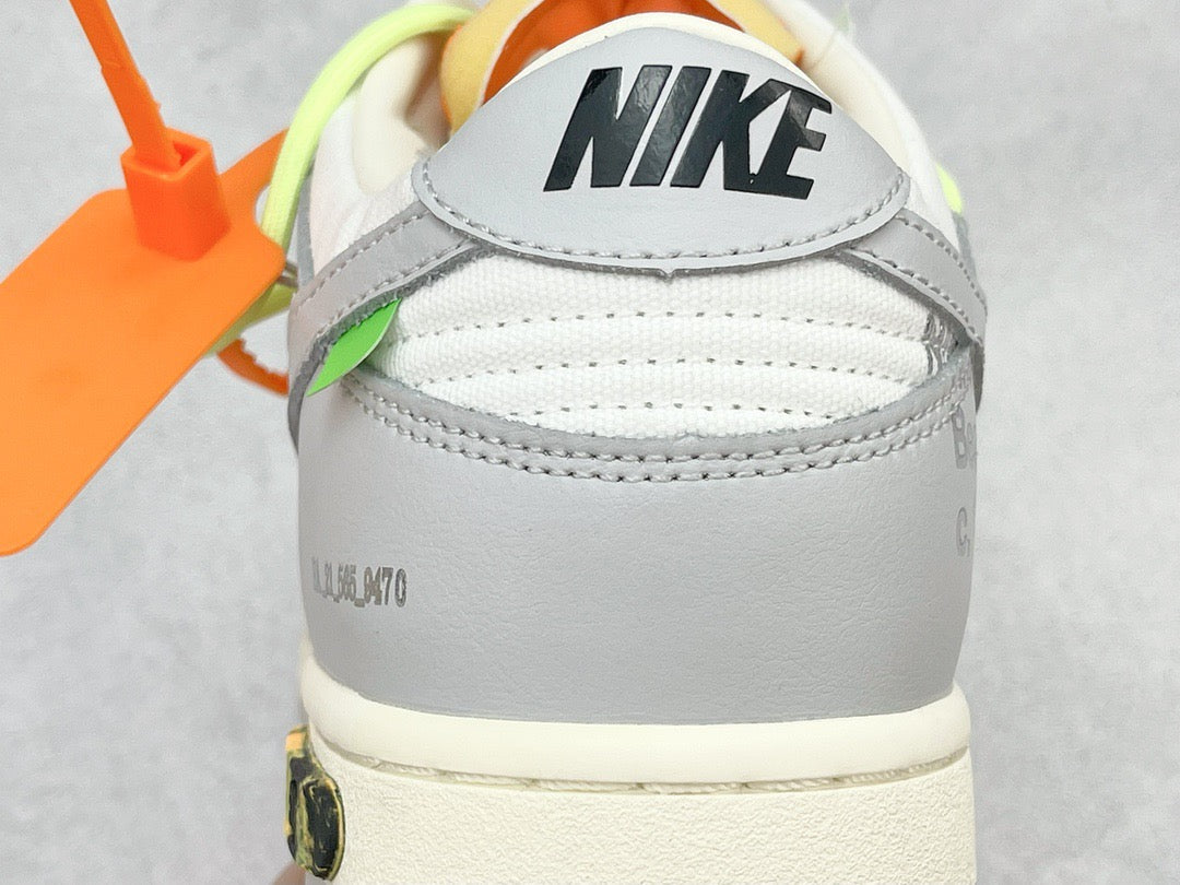 OFF WH DUNK LOW