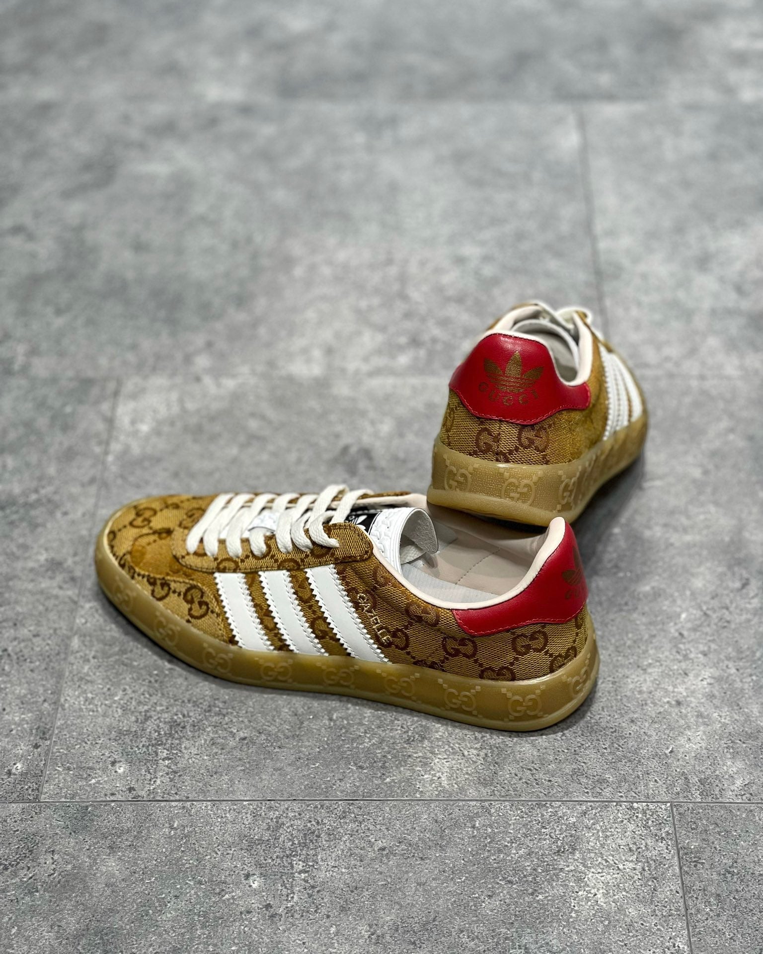 GG x ADID GAZELLE SNEAKER