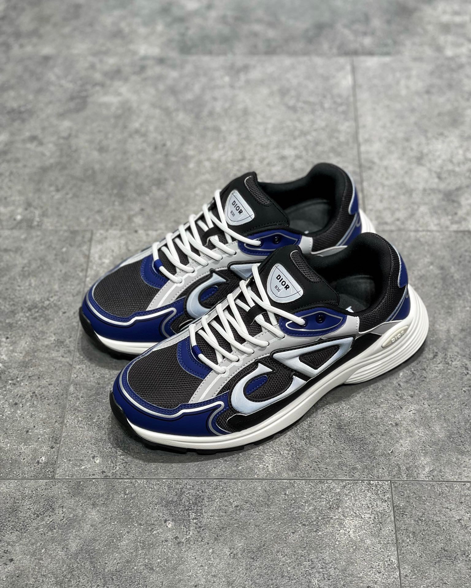 CD B30 SNEAKER