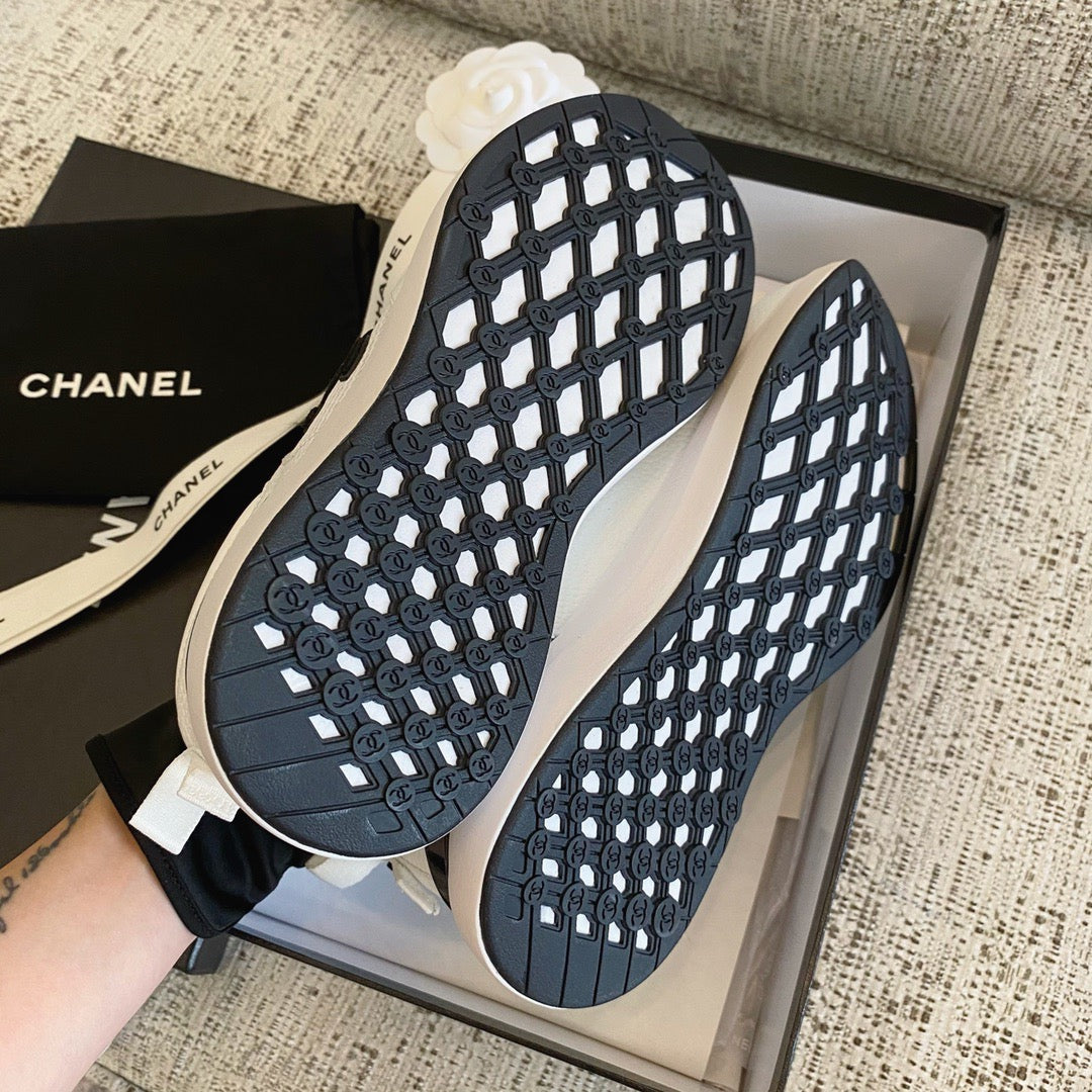 CC TRAINERS