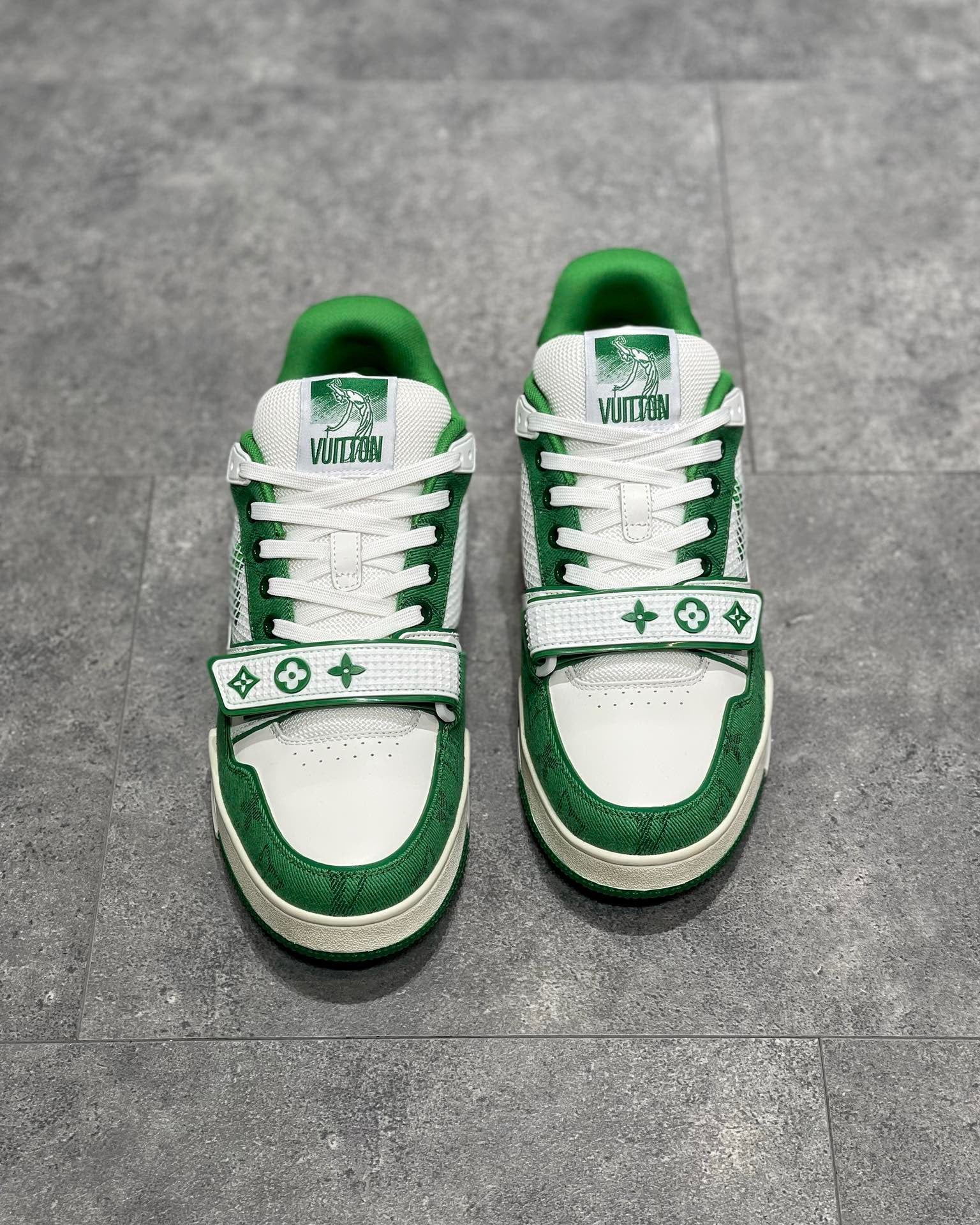 LOU TRAINERS