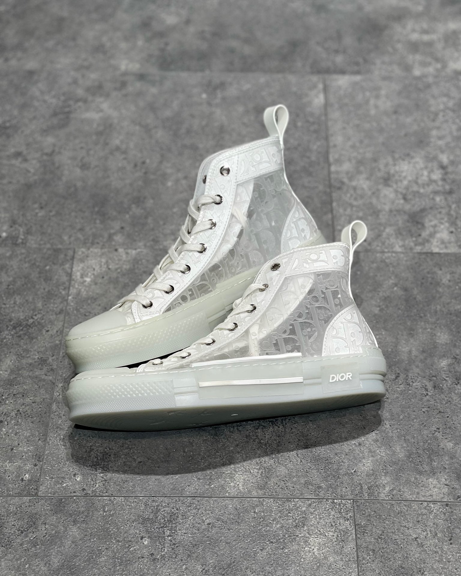 CD B23 SNEAKERS