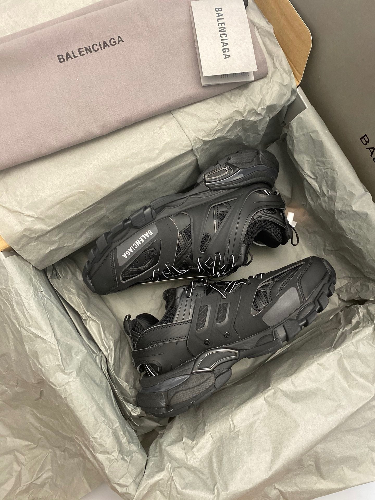 BAL TRACK 3.0 SNEAKERS