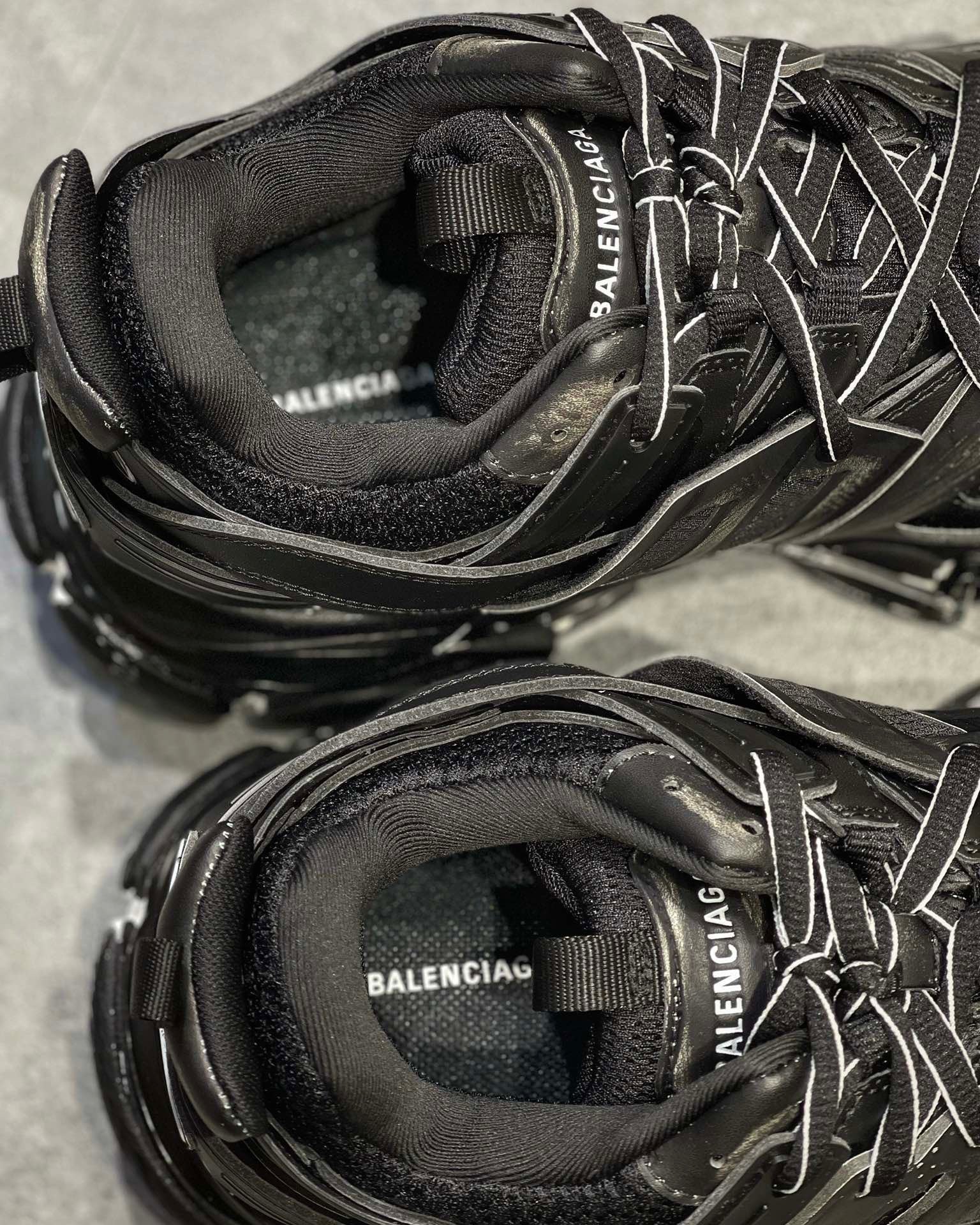 BAL TRACK 3.0 SNEAKERS