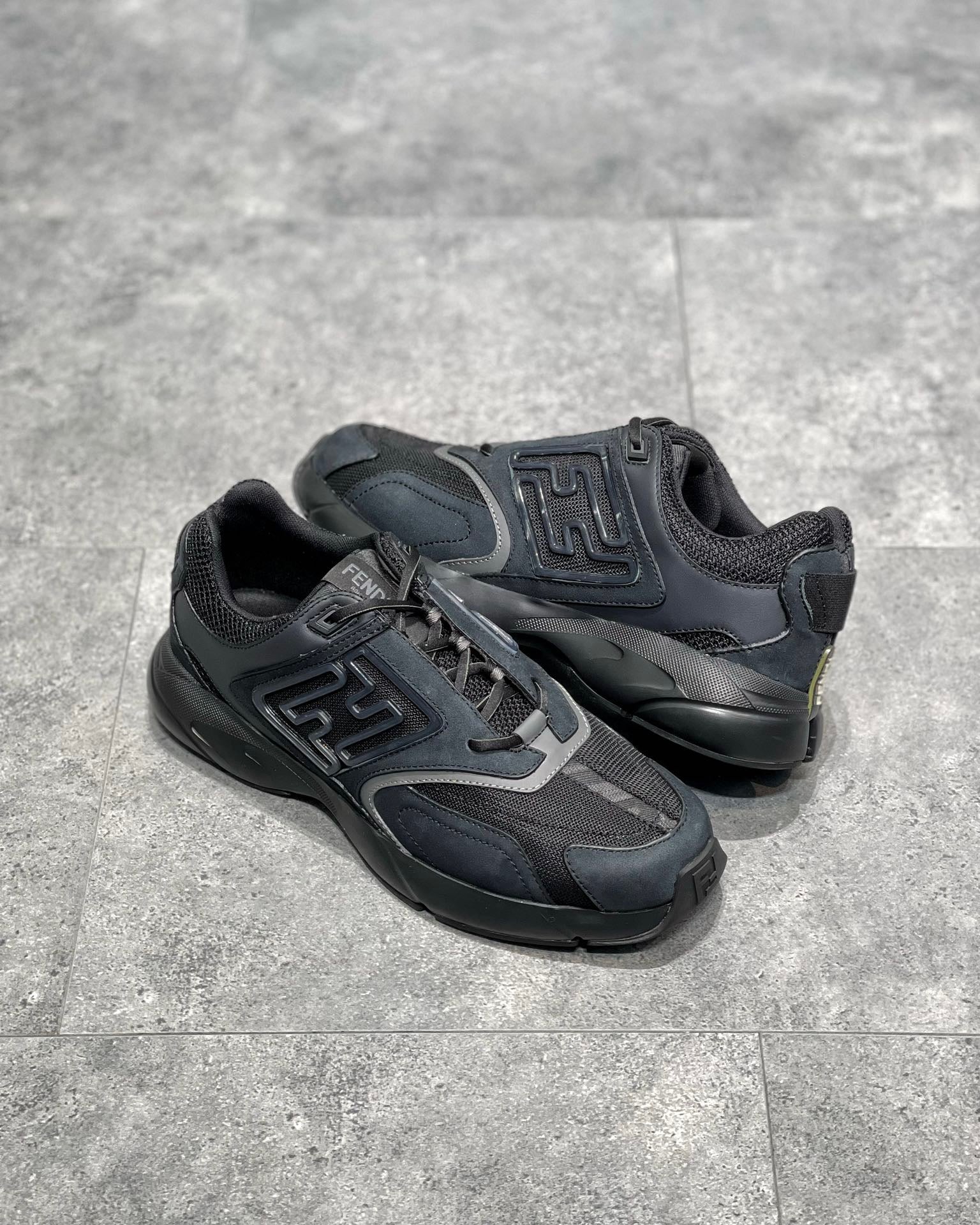 FEN FASTER SNEAKERS
