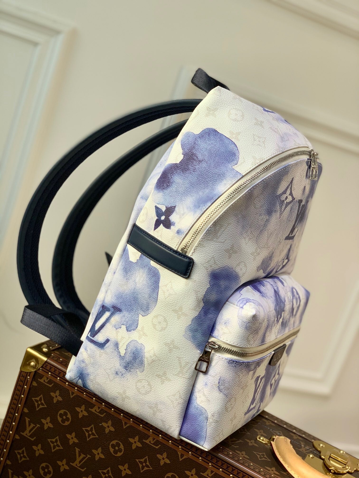 LOU DISCOVERY BACKPACK