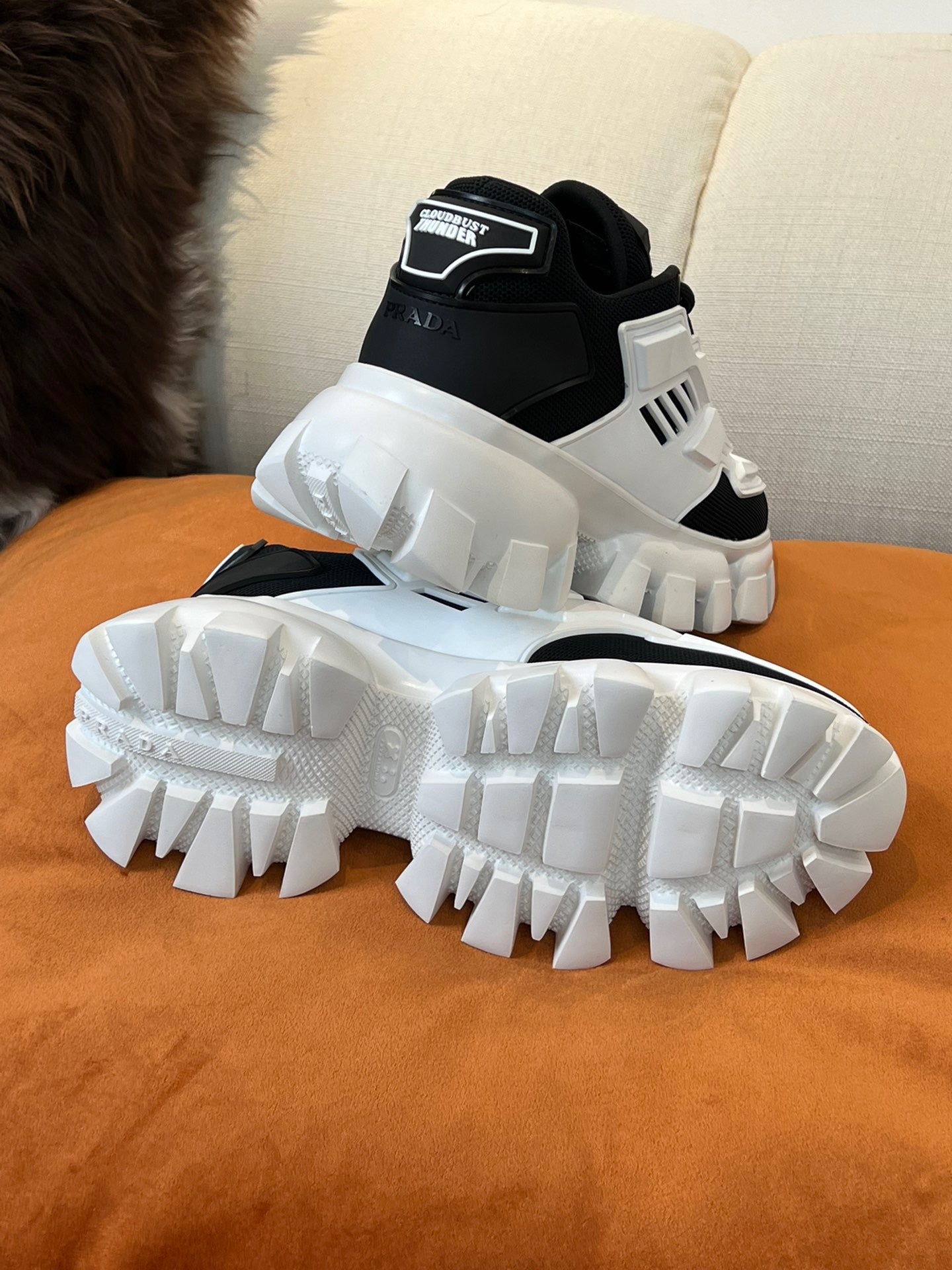 PD CLOUDBUST THUNDER SNEAKERS